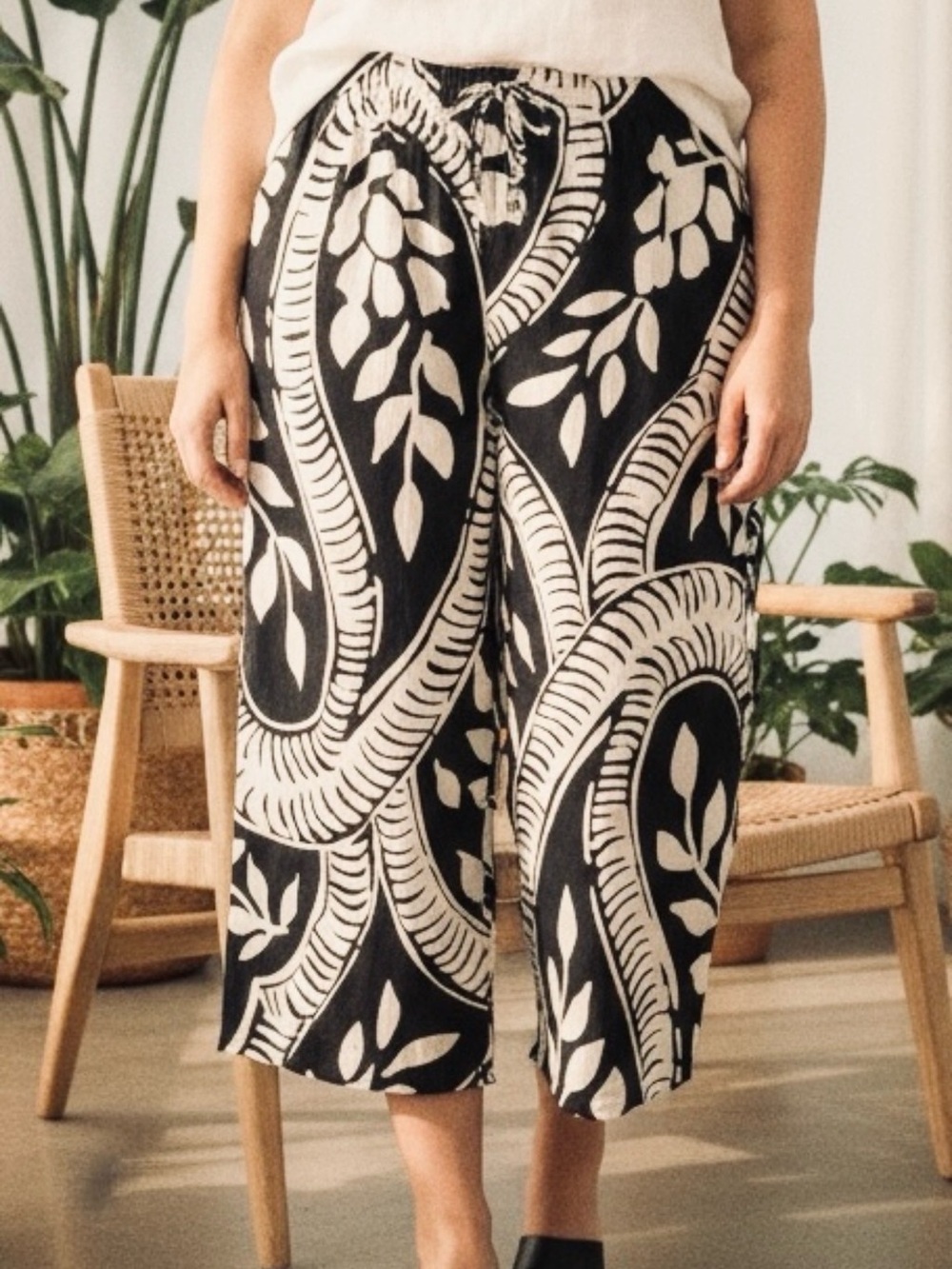 NWT Christian Siriano Linen Rayon Blend Black Ivory Wide Leg Cropped Pants 1X